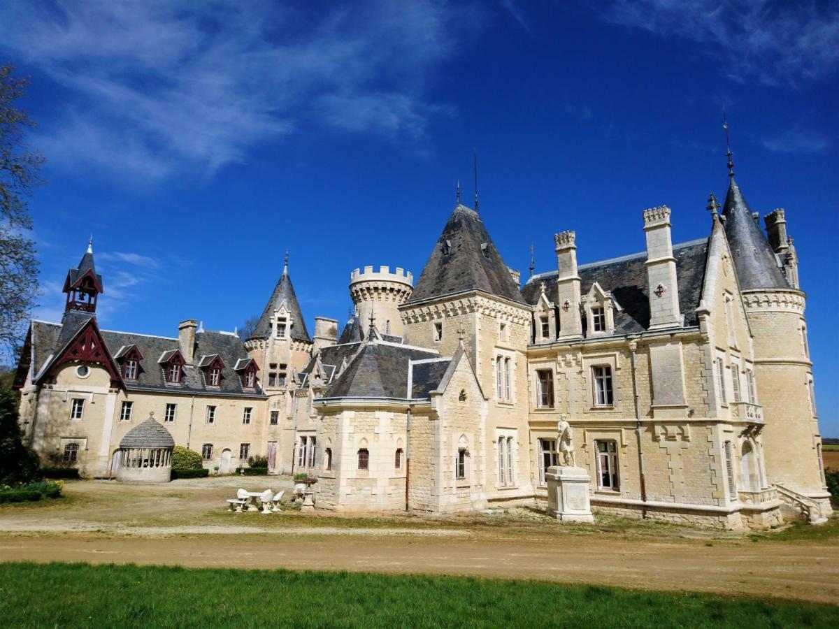 Chateau Des Chevaliers De Londigny Экстерьер фото